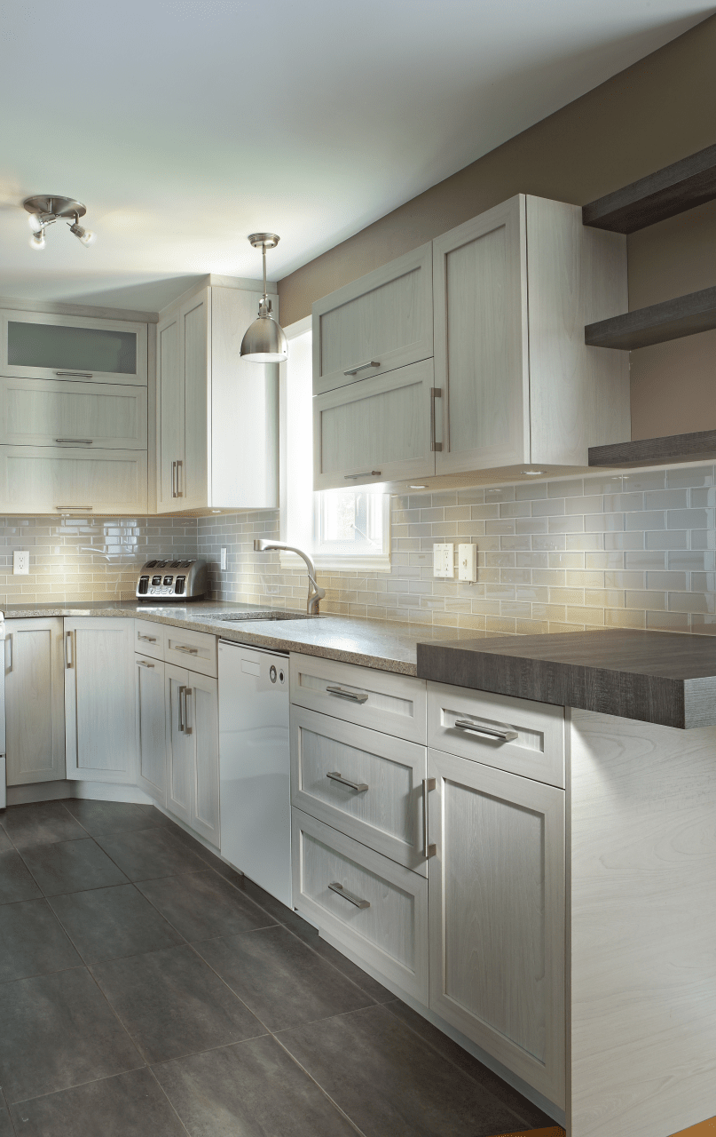 Prémoulé Commonwealth Plywood Distribution