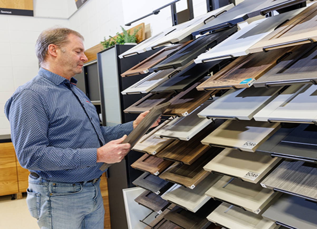 What does it mean to work at Commonwealth Plywood Distribution?