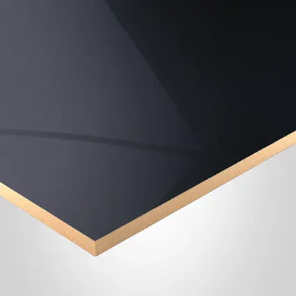 Panneau EGGER, PerfectSense® Premium Lustré U999 Noir, fini PG(Premium Gloss) / ST2(Smoothtouch Pear), collection PerfectSense®, avec centre de MDF, 18mm x 40-1/2" x 110-1/4"